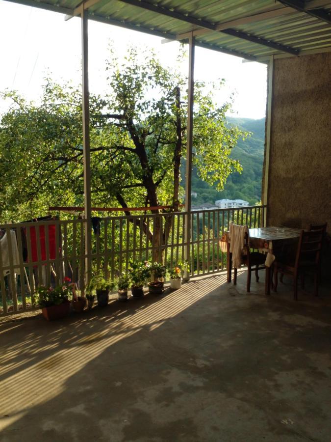 Pirosmani 66 Hotel Sighnaghi Bagian luar foto